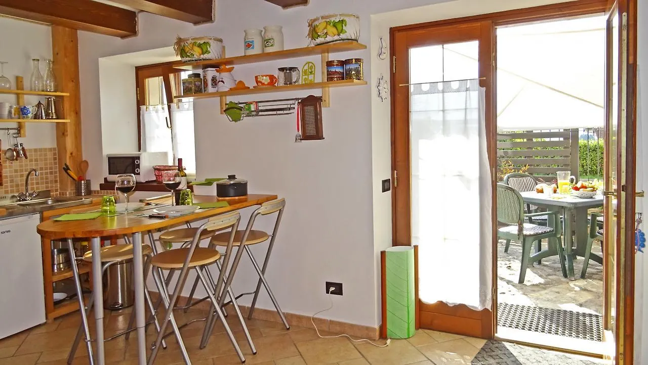 شقة Casa Paola Holiday Studio By Gardadomusmea Tremosine